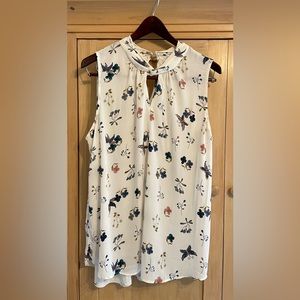 Loft butterfly and flower patterned sleeveless keyhole top